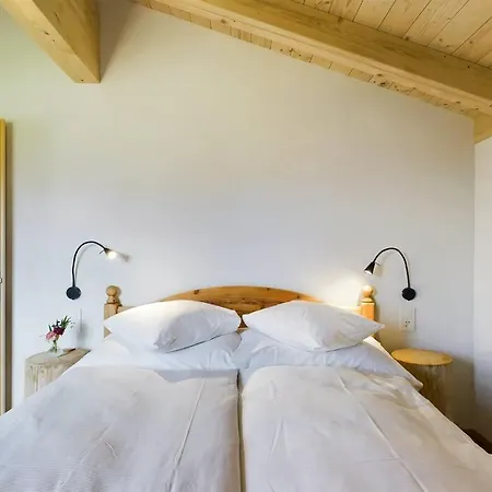 Hidden Retreats Alpine Edge *