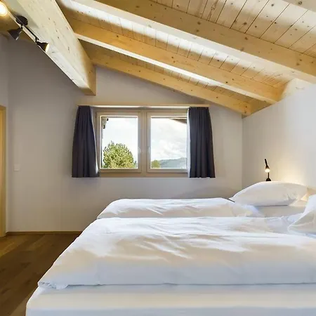 Lägenhet Hidden Retreats Alpine Edge Aeschi Bei Spiez