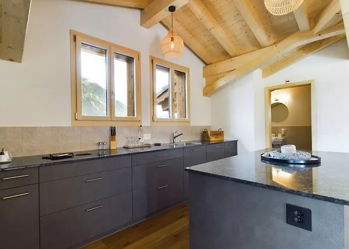 アパート Hidden Retreats Alpine Edge *