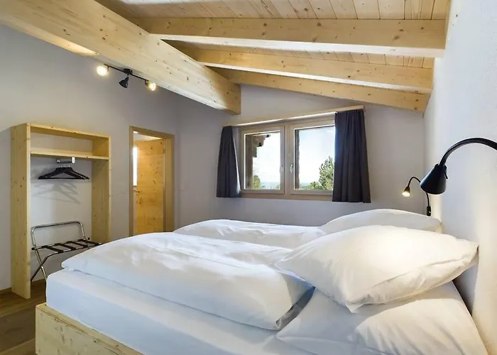 Hidden Retreats Alpine Edge *