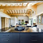 Hidden Retreats Alpine Edge *