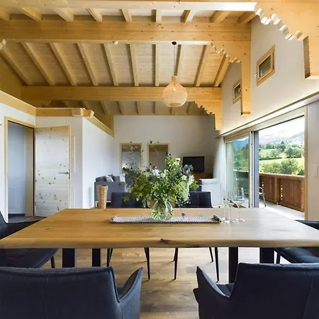 Hidden Retreats Alpine Edge شقة *