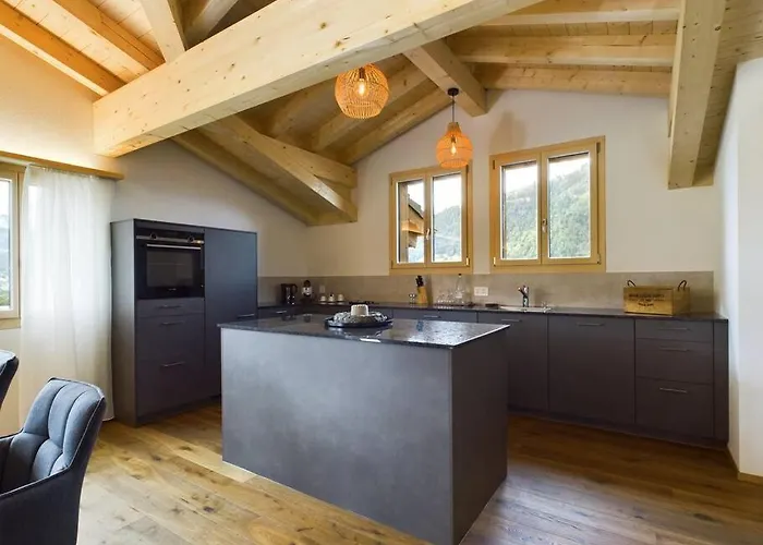 Hidden Retreats Alpine Edge شقة *