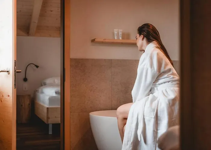 شقة Hidden Retreats Alpine Edge