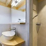 Hidden Retreats Alpine Edge Appartement